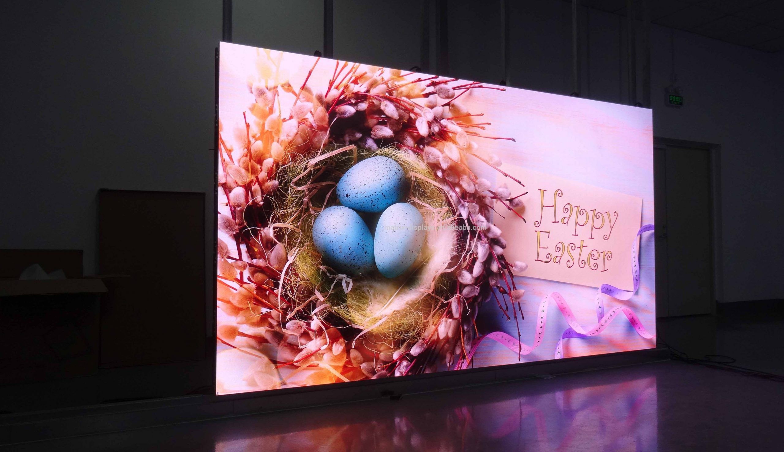 UL169F1 600×337.5 16:9 Indoor HD Front Service LED Display